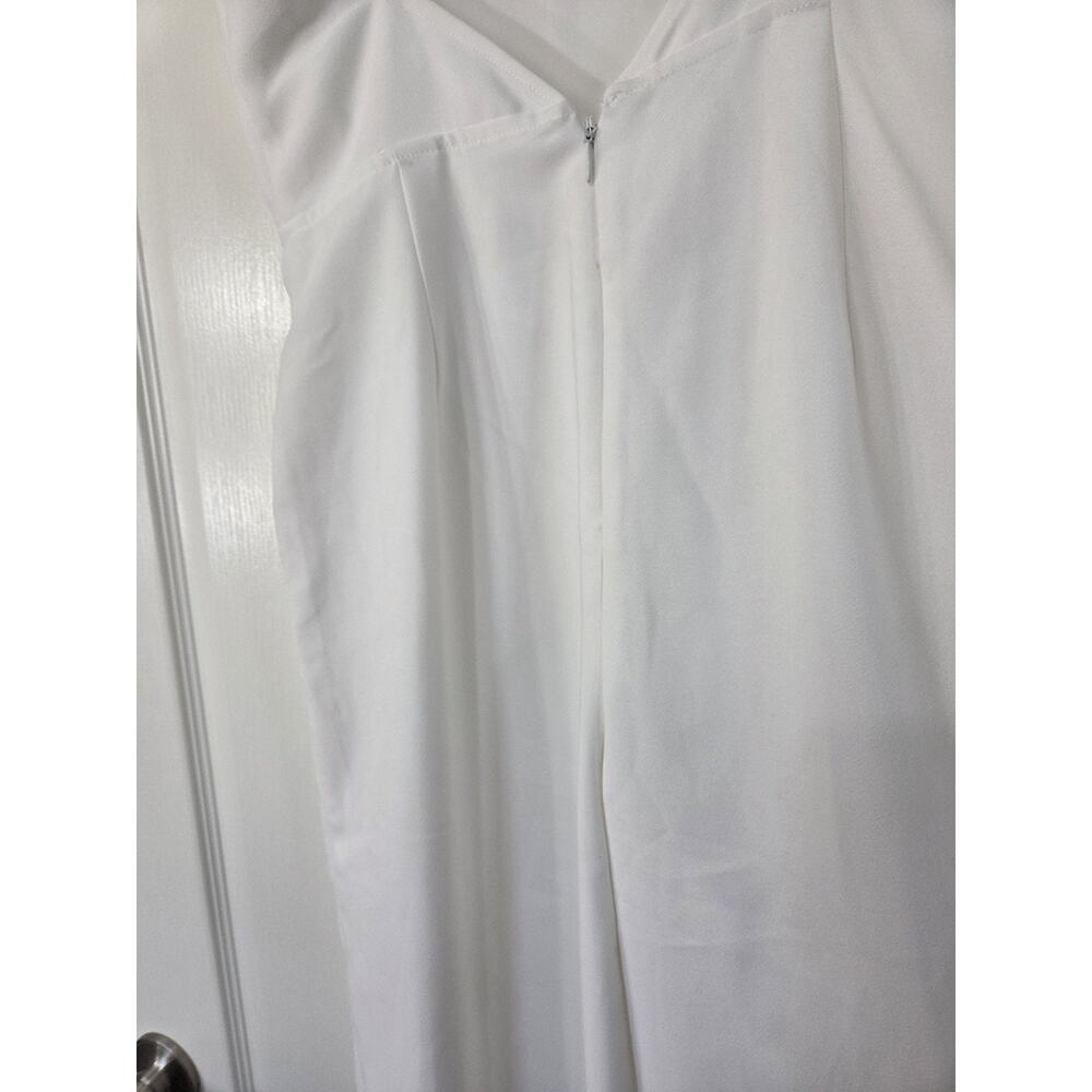 Avec Les Filles White Fitted Wide Leg V-Neck Cropped One-Piece Jumpsuit, Size 2 - Picture 14 of 16